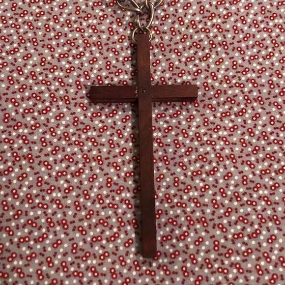 Vintage Large Brown Cross Pendant Necklace - Picture 3 of 11